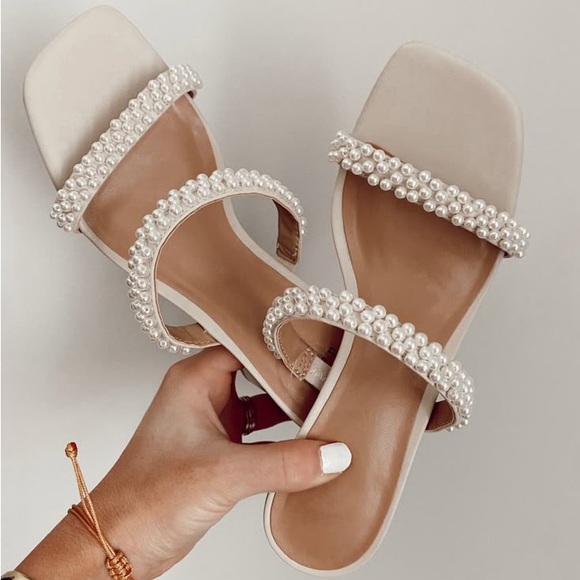 Ivory white & tan pearl embellished beaded strappy open toe heeled sandals heels - Picture 2 of 6